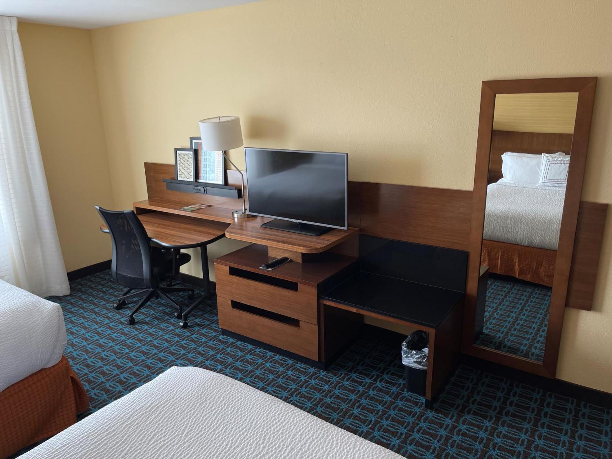Fairfield Inn & Suites By Marriott East Grand Forks Exteriör bild