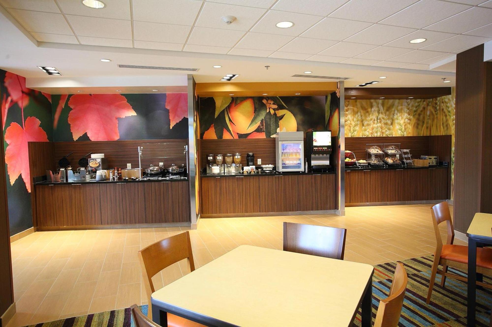 Fairfield Inn & Suites By Marriott East Grand Forks Exteriör bild